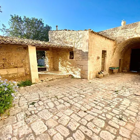 Villa La Giubiliana Di Ragusa